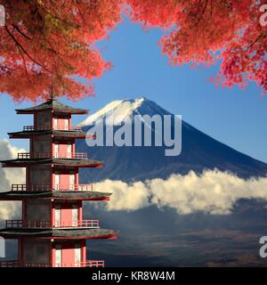 3D-rendering Mt. Fuji mit Herbstfarben in Japan Stockfoto