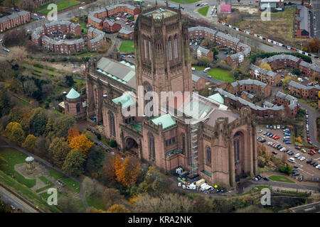 Ein Luftbild der Kathedrale von Liverpool, das größte religiöse Gebäude in Großbritannien Stockfoto