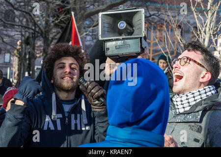 Dezember 17, 2018, Boston (Massachusetts). Friedensaktivisten protestieren gegen Präsident des Trump Anerkennung Jerusalems als Hauptstadt von Israel. Stockfoto