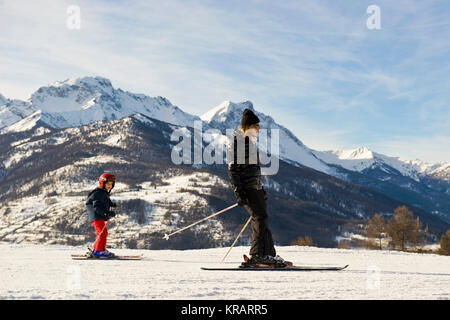 Skipisten, Sauze d, Provinz Turin, Piemont, Italien Stockfoto