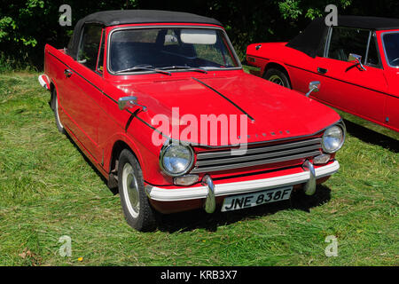 Triumph Herald 13/60 Cabrio eine klassische britische zwei Tür Auto von 1959 bis 1971 an einem Oldtimer Rallye gebaut Stockfoto