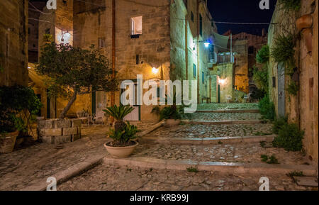 Schönen Abend Anblick der "Assi"-Bezirk in Matera, Basilikata, Süditalien. Stockfoto