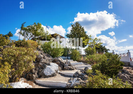 Weiß gestrichenen Schritte zum Kloster Tsambika, (Rhodos, Griechenland) Stockfoto