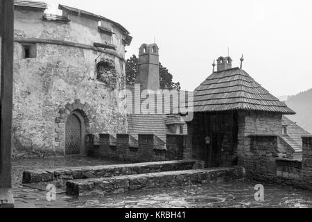 Burg Orava auf dem oberen Hof Stockfoto