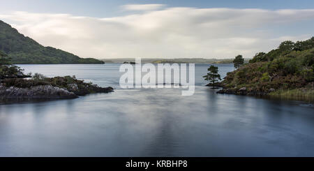 Die Sitzung der Gewässer des Muckross Lake und Lough Leane in Irland Killarney National Park. Stockfoto