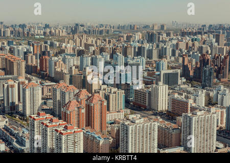 Peking, China - April 7, 2016: Peking Metropole von oben gesehen. Stockfoto