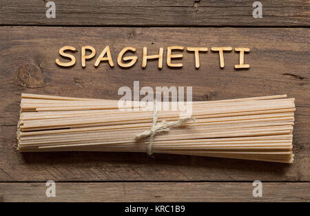 Vollkorn-spaghetti Stockfoto