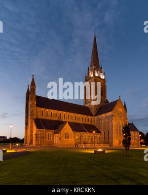 Die St. Mary's Cathedral, entworfen von Architekt Augustus Welby Pugin, in Killarney in der irischen Grafschaft Kerry. Stockfoto