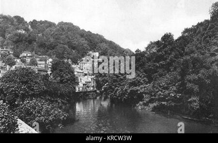 Blick auf den Fluss Derwent in Matlock Bath, Derbyshire Stockfoto