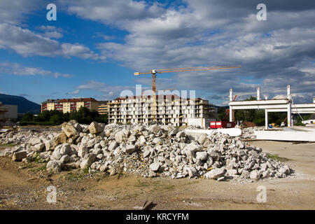 Große Baustelle einer Wohnanlage in der Stadt Stockfoto