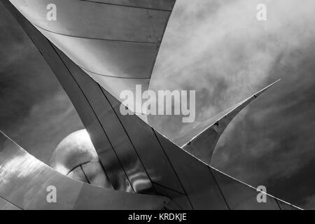 Skulptur an der Prager Straße in Dresden. Stockfoto