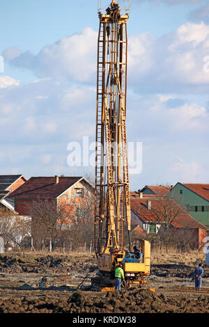 Hydraulische Bohrmaschine auf der Baustelle Stockfoto
