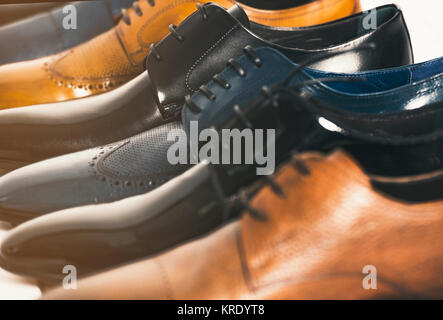 Elegante Herrenschuhe im Detail Stockfoto