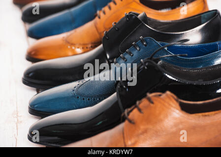 Elegante Herrenschuhe im Detail Stockfoto