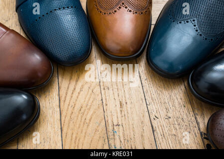 Elegante Herrenschuhe im Detail Stockfoto