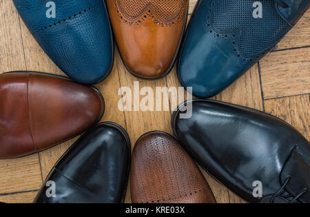 Elegante Herrenschuhe im Detail Stockfoto