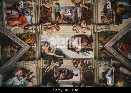 Vatikan, Italien - 6. Oktober 2016: Detail der Universellen Urteil in der Sixtinischen Kapelle im Vatikan. Stockfoto