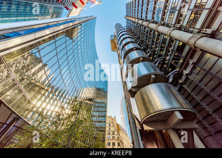 LONDON, GROSSBRITANNIEN, 26. Oktober: Dies ist eine Ansicht der Stadt von London Financial District Architektur am 26. Oktober 2017 in London. Stockfoto