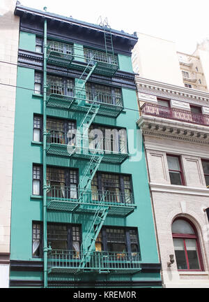 Feuer Treppenhaus des Gebäudes in San Francisco Stockfoto