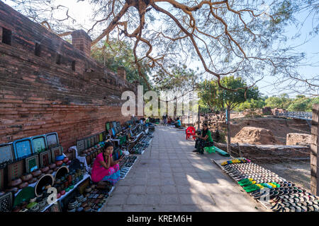 Souvenir shop in Mandalay, Myanmar. Stockfoto