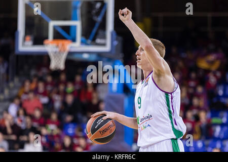 Barcelona, Spanien. 20 Dez, 2017. Alberto Diaz während des Spiels zwischen dem FC Barcelona Lassa gegen Unicaja Malaga, für die Runde 13 der Euroleague, Palau Blaugrana am 20. Dezember 2017 in Barcelona, Spanien gespielt. (Credit: GTO/Urbanandsport/Gtres Online) Credit: Gtres Información más Comuniación auf Linie, S.L./Alamy leben Nachrichten Stockfoto