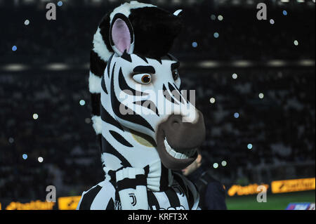 Turin, Italien. 20 Dez, 2017. mascotte Juventus FC während der TIM CUP Fußballspiel zwischen Juventus Turin und Genua CFC bei Allianz Stadion am 20. Dezember, in Turin, Italien 2017. Quelle: FABIO UDINE/Alamy leben Nachrichten Stockfoto