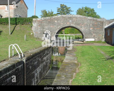 Blick auf die Carreghoffa Locks am Montgomery Canal, der sich von Ost-Wales bis Nordwest-Shropshire erstreckt. Stockfoto