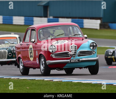 Gavin Watson, Alfa Romeo Giulietta TI, historischen Racing Drivers Club, HRDC, Pre-60 Tourenwagen, TC63, Donington historische Festival, 2017, laufender Motor, Stockfoto