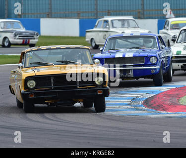 Julian Thomas, Calum Lockie, Ford Falcon, HRDC, Coys Trophäe, Pre-66 Touring Cars, Donington Historic Festival, 2017, Motorsport, Motorsport, Motor Stockfoto