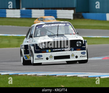 David Tomlin, Ford Escort RS 1800, HTCC, historische Tourenwagen Challenge, Tony Dron Trophäe, Donington historische Festival, 2017, laufender Motor, Motor spor Stockfoto