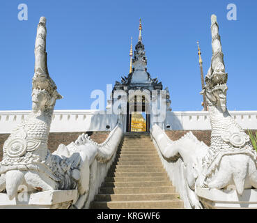 Antike Tempel von Wat Pongsanuk in Thailand Stockfoto