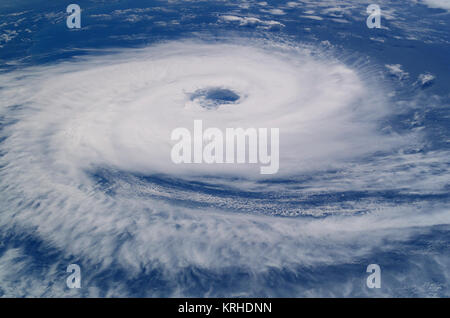 Hurrikan Catarina von der ISS am 26. März 2004 Stockfoto