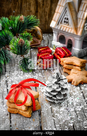 Symbolische Weihnachtsplätzchen für die Urlaubs- und Weihnachtsschmuck Stockfoto