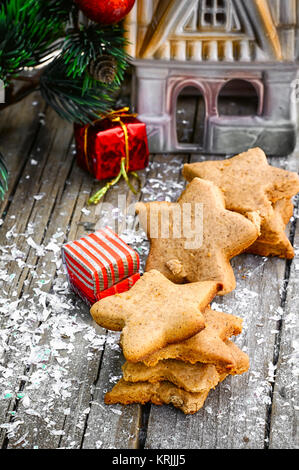 Symbolische Weihnachtsplätzchen für die Urlaubs- und Weihnachtsschmuck Stockfoto