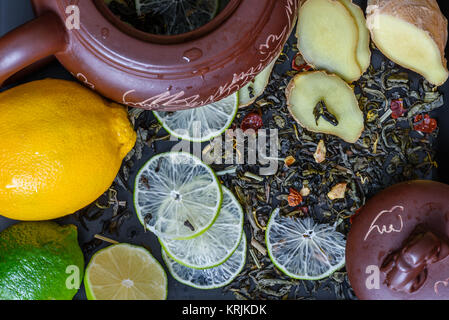 Zutaten für gesunde Ingwer trinken. Stockfoto