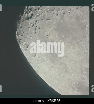 Wie 15-96 -13095 (21791944629) Stockfoto