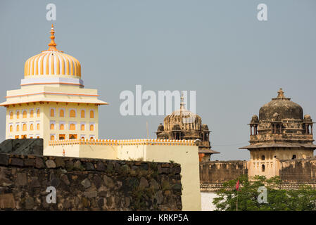 Orchha Palace, Madhya Pradesh. Auch buchstabiertes Orcha, berühmte Reiseziel in Indien. Stockfoto