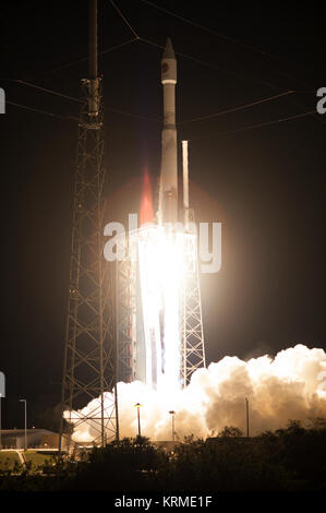 Cygnus Orbital ATK OA-6 auf einem ULA Atlas V Rakete startet von Pad 41 der Cape Canaveral Air Force Station (CCAFS). Cygnus CRS OA-6 Atlas V Rakete starten (25368828864) Stockfoto