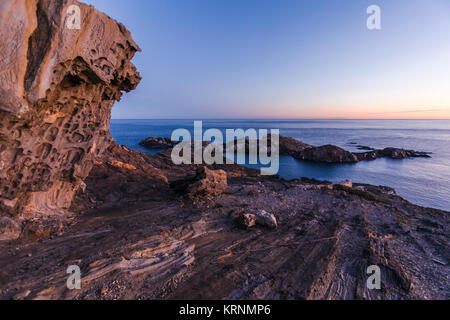 Sonne in Cap de Creus Naturpark in Girona, Katalonien, Nordspanien. Dies war eine der beliebtesten Salvador Dalí spots Inspiration zu suchen Stockfoto