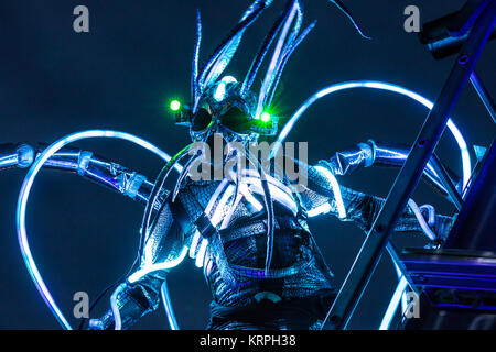 Arcadia auf dem Glastonbury Festival 2017. Bild: Alamy/Charlie Raven Stockfoto