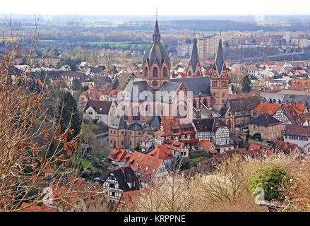 Die St. Peter Kirche oder Kathedrale der Bergstraße in Heppenheim Stockfoto