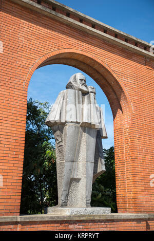 Kubistische Statue von Karl Marx und Friedrich Engell, Memento Park, Budapest Stockfoto