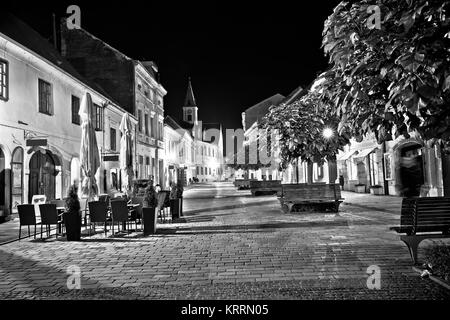 Varazdin barocken alten Straße Abend Schwarz & Weiß Stockfoto