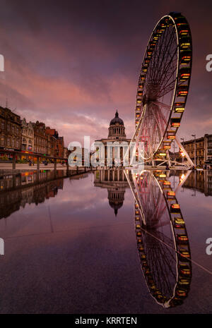 Das Nottingham Auge, Riesenrad in Nottingham's Old Market Square Stockfoto