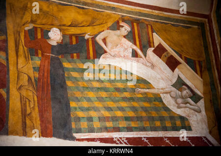 Fresken von Memmo di Filippuccio in Kamera del Podesta (Podesta Ferienwohnungen) im Palazzo Comunale im historischen Zentrum von San Gimignano aufgeführten Welt Herit Stockfoto