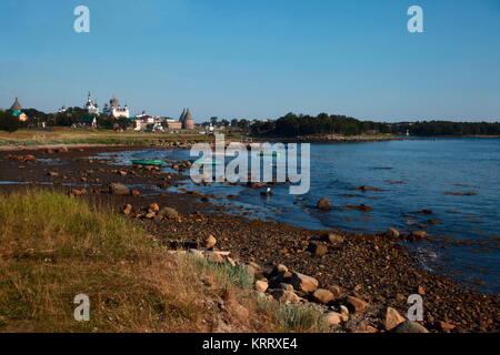 Solovetsky Kloster, Blick von der Alten pier, solowki Dorf, Karelien, Russland Stockfoto