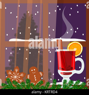 Weihnachten dekoriert Fenster mit Glühwein Stockfoto