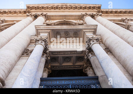 Spalten der Lateranbasilika in Rom Stadt Stockfoto