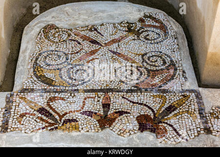 Antike Mosaik. Die römischen Ruinen von Italica. Santiponce. Sevilla. Spanien. Stockfoto