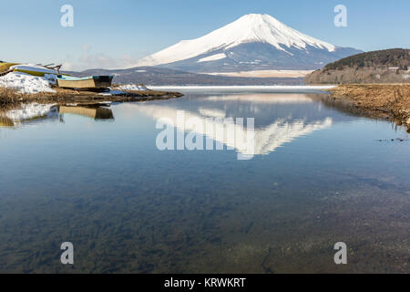 Winter Berg Fuji Yamanaka Lake Stockfoto